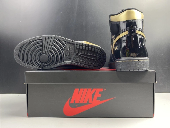 GOLD METALLIC BLACK RETRO JORDAN 1 555088-032 AIR (2020) HIGH 0718